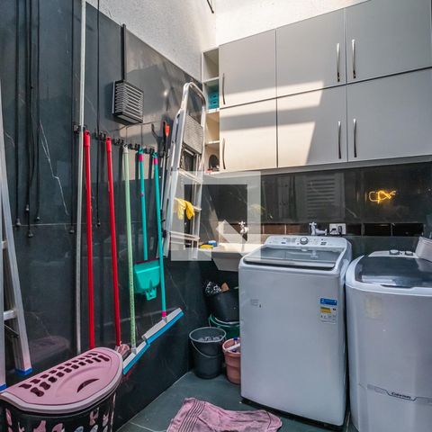 Apartamento à venda com 142m², 2 quartos e 2 vagasÁrea de Serviço