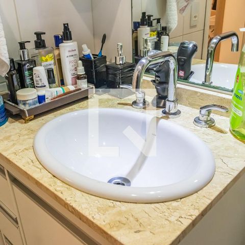 Apartamento à venda com 142m², 2 quartos e 2 vagasBanheiro 