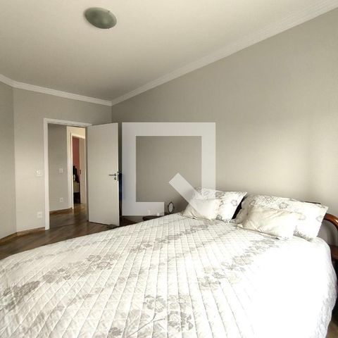 Casa de condomínio à venda com 452m², 3 quartos e 4 vagas Casa de condomínio à venda com 452m², 3 quartos e 4 vagasSuíte 2