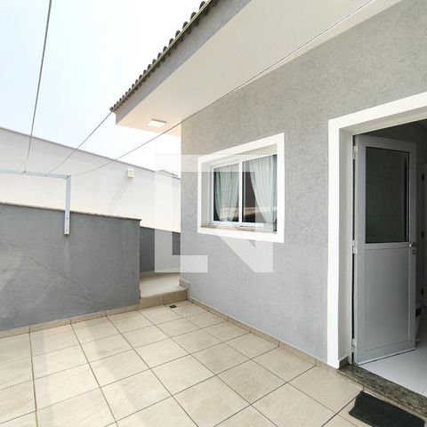 Casa de condomínio à venda com 452m², 3 quartos e 4 vagas Casa de condomínio à venda com 452m², 3 quartos e 4 vagasÁrea comum