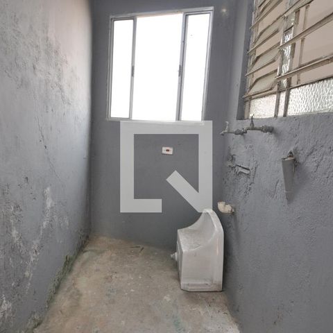 Casa à venda com 60m², 2 quartos e 1 vagaÁrea de Serviço