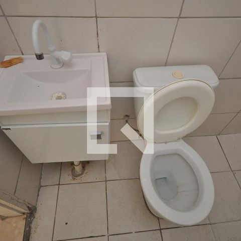 Casa à venda com 60m², 2 quartos e 1 vagaBanheiro