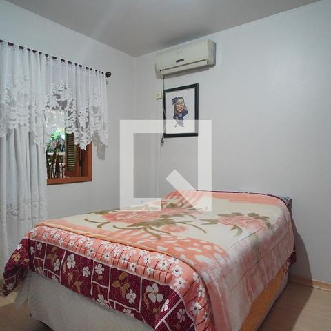 Casa à venda com 249m², 3 quartos e 2 vagas Casa à venda com 249m², 3 quartos e 2 vagasQuarto 3