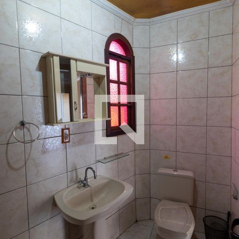 Casa à venda com 100m², 4 quartos e 1 vaga Casa à venda com 100m², 4 quartos e 1 vagaBanheiro da Suíte 2