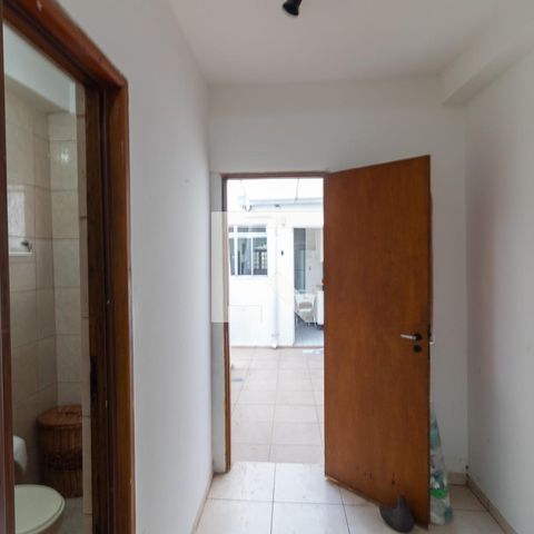 Casa à venda com 100m², 4 quartos e 1 vaga Casa à venda com 100m², 4 quartos e 1 vagaQuarto 1