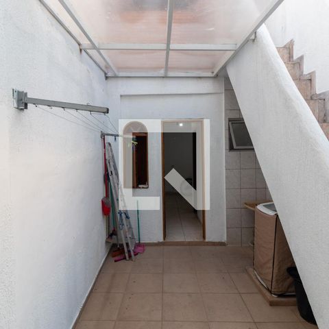 Casa à venda com 100m², 4 quartos e 1 vaga Casa à venda com 100m², 4 quartos e 1 vagaÁrea de Serviço