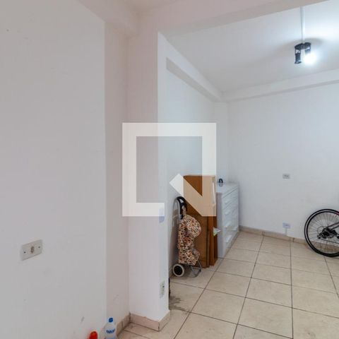 Casa à venda com 100m², 4 quartos e 1 vaga Casa à venda com 100m², 4 quartos e 1 vagaQuarto 1
