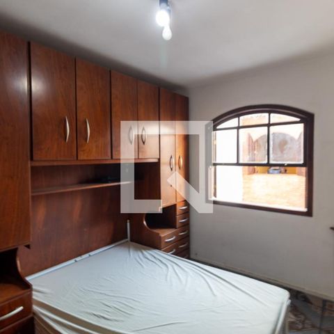 Casa à venda com 100m², 4 quartos e 1 vaga Casa à venda com 100m², 4 quartos e 1 vagaQuarto 3