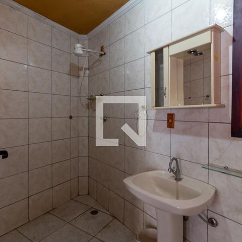 Casa à venda com 100m², 4 quartos e 1 vaga Casa à venda com 100m², 4 quartos e 1 vagaBanheiro da Suíte 2