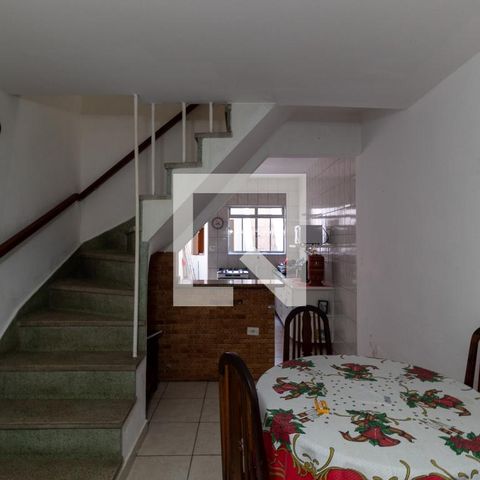 Casa à venda com 100m², 4 quartos e 1 vaga Casa à venda com 100m², 4 quartos e 1 vagaSala de estar/Sala de jantar