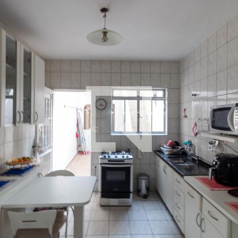 Casa à venda com 100m², 4 quartos e 1 vaga Casa à venda com 100m², 4 quartos e 1 vagaCozinha Americana