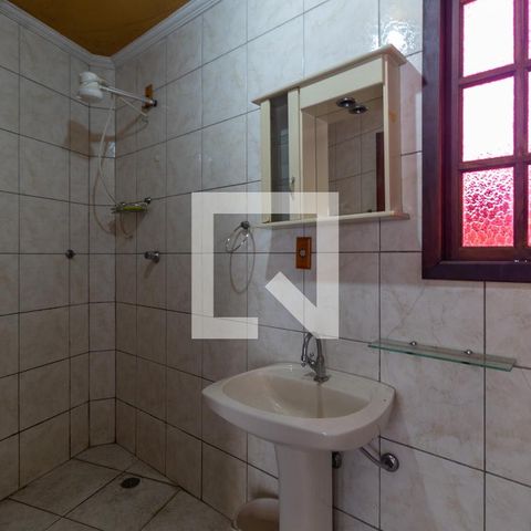 Casa à venda com 100m², 4 quartos e 1 vaga Casa à venda com 100m², 4 quartos e 1 vagaBanheiro da Suíte 2