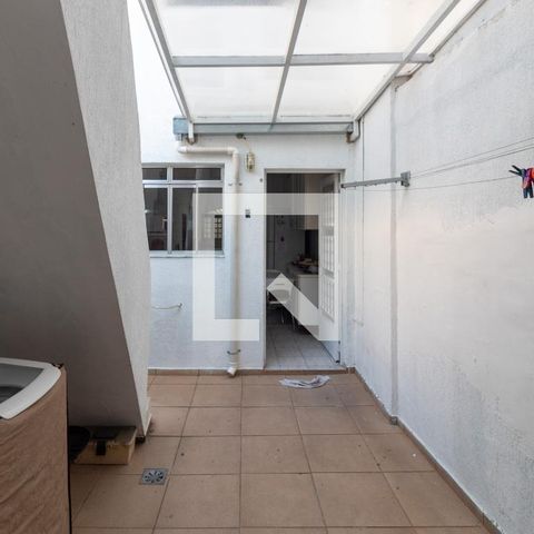 Casa à venda com 100m², 4 quartos e 1 vaga Casa à venda com 100m², 4 quartos e 1 vagaÁrea de Serviço