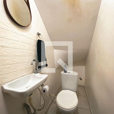 Casa à venda com 110m², 3 quartos e 2 vagasLavabo