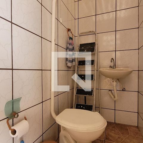 Casa à venda com 170m², 3 quartos e 2 vagas Casa à venda com 170m², 3 quartos e 2 vagasBanheiro