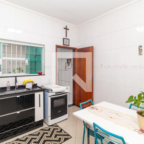 Casa à venda com 112m², 3 quartos e 2 vagasCozinha