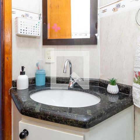 Casa à venda com 112m², 3 quartos e 2 vagasBanheiro da Suíte 3