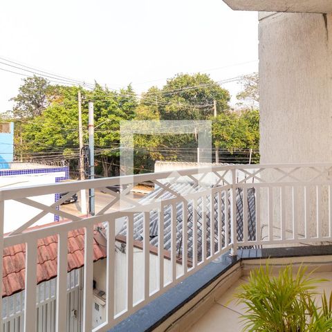 Casa à venda com 112m², 3 quartos e 2 vagasVaranda
