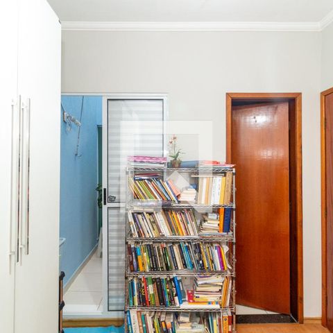 Casa à venda com 112m², 3 quartos e 2 vagasQuarto 2 (Suíte 2)
