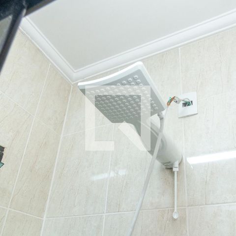Casa à venda com 112m², 3 quartos e 2 vagasBanheiro da Suíte 2