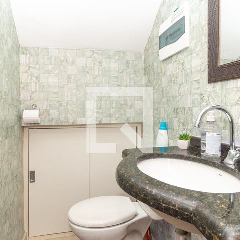 Casa à venda com 112m², 3 quartos e 2 vagasLavabo