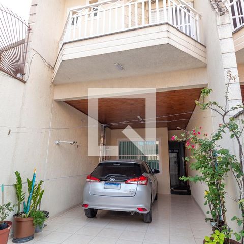 Casa à venda com 112m², 3 quartos e 2 vagasGaragem