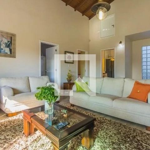 Casa à venda com 500m², 3 quartos e 4 vagasSala 2