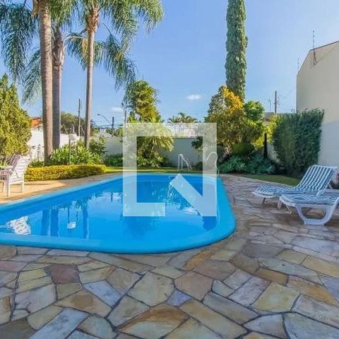 Casa à venda com 500m², 3 quartos e 4 vagasÁrea comum