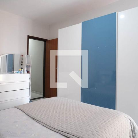 Casa à venda com 100m², 3 quartos e 2 vagas Casa à venda com 100m², 3 quartos e 2 vagasQuarto 3
