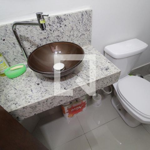 Casa para alugar com 120m², 2 quartos e 2 vagasLavabo