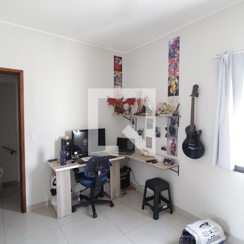 Casa para alugar com 120m², 2 quartos e 2 vagasQuarto 2 - Suíte