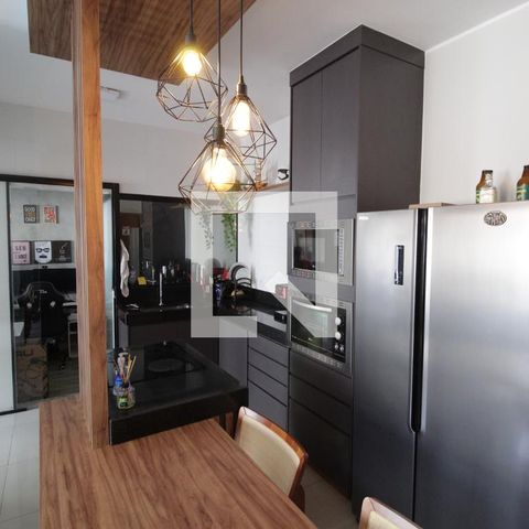 Casa para alugar com 120m², 2 quartos e 2 vagasCozinha