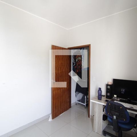 Casa para alugar com 120m², 2 quartos e 2 vagasQuarto 2 - Suíte