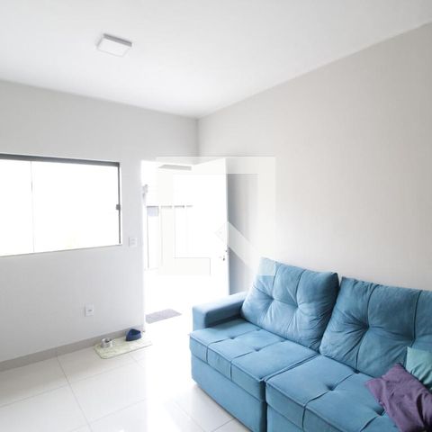 Casa para alugar com 120m², 2 quartos e 2 vagasSala