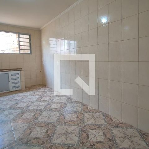Casa à venda com 300m², 3 quartos e 1 vaga Casa à venda com 300m², 3 quartos e 1 vagaCozinha