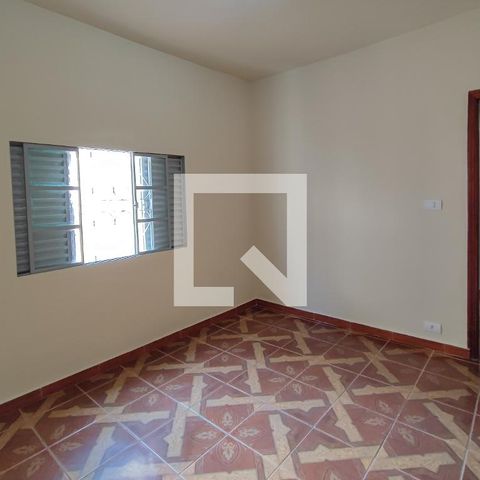 Casa à venda com 300m², 3 quartos e 1 vaga Casa à venda com 300m², 3 quartos e 1 vagaQuarto 3