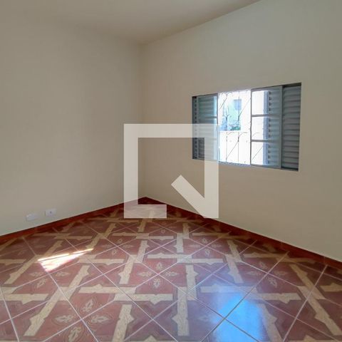 Casa à venda com 300m², 3 quartos e 1 vaga Casa à venda com 300m², 3 quartos e 1 vagaQuarto 3