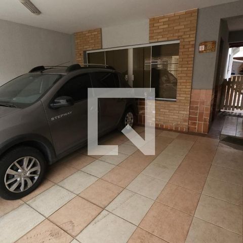 Casa à venda com 150m², 2 quartos e 2 vagasGaragem