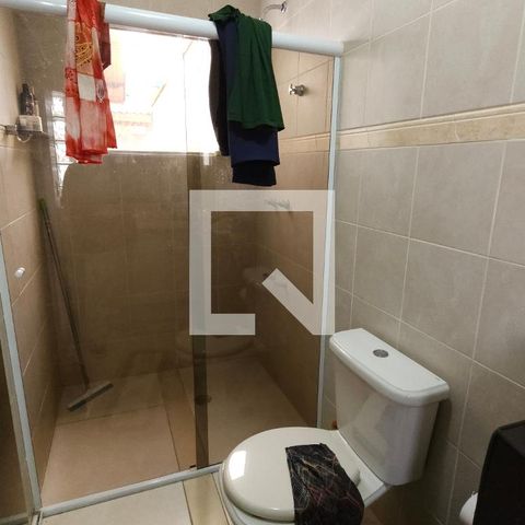 Casa à venda com 150m², 2 quartos e 2 vagasBanheiro 1 - suíte