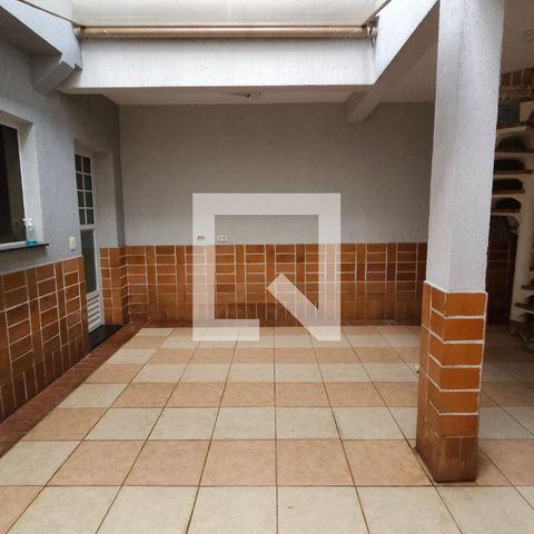 Casa à venda com 150m², 2 quartos e 2 vagasChurrasqueira