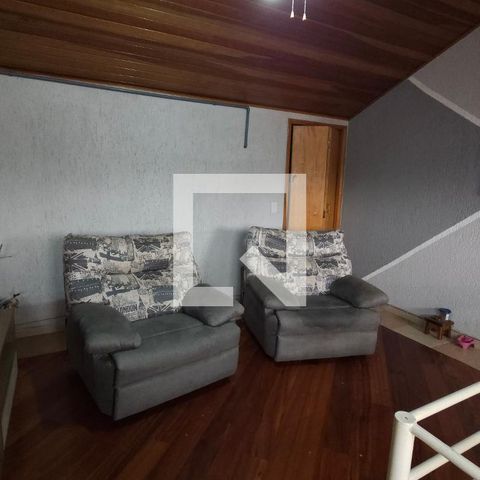 Casa à venda com 150m², 2 quartos e 2 vagasSotão