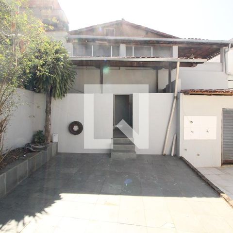 Casa à venda com 350m², 5 quartos e 2 vagasQuintal 
