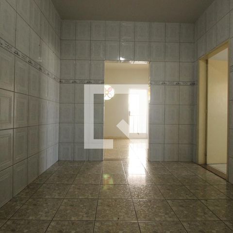 Casa à venda com 350m², 5 quartos e 2 vagasCozinha 
