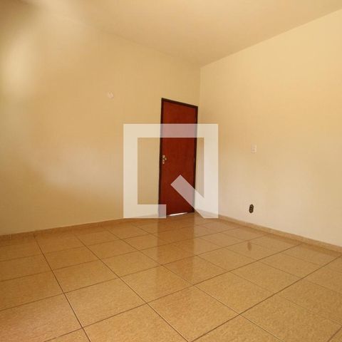 Casa à venda com 350m², 5 quartos e 2 vagasSala 
