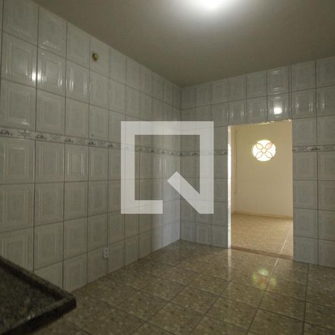 Casa à venda com 350m², 5 quartos e 2 vagasCozinha 