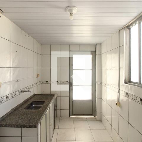 Casa à venda com 350m², 5 quartos e 2 vagasCozinha 