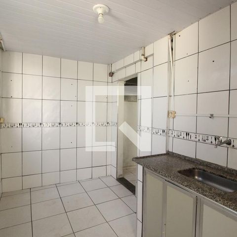 Casa à venda com 350m², 5 quartos e 2 vagasCozinha 