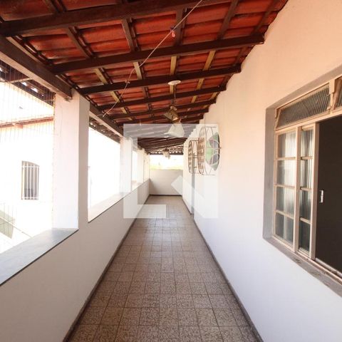 Casa à venda com 350m², 5 quartos e 2 vagasVaranda 