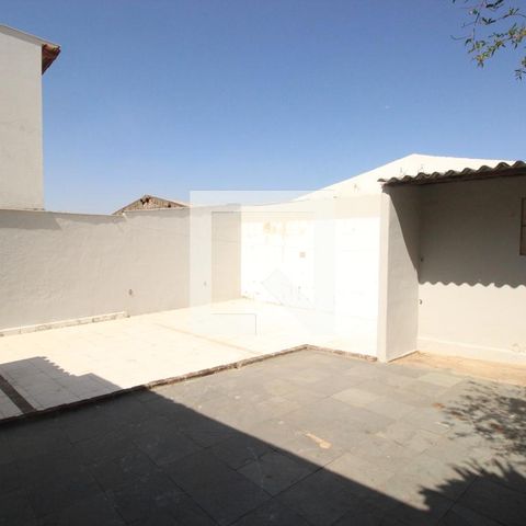 Casa à venda com 350m², 5 quartos e 2 vagasQuintal 