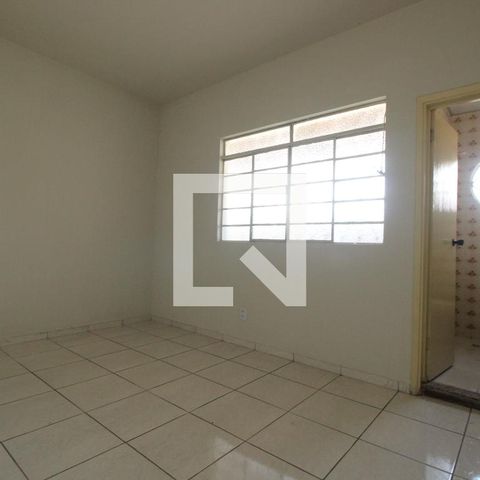 Casa à venda com 350m², 5 quartos e 2 vagasQuarto 